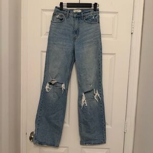 Abercrombie & Fitch High Rise 90s Relaxed, Medium Destroyed